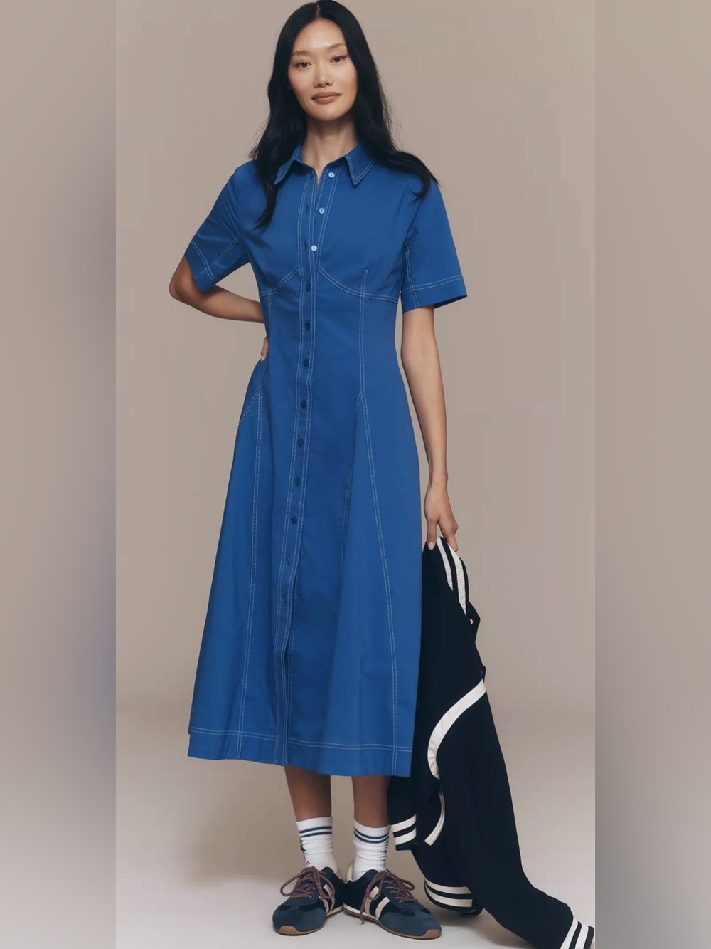Exquise Pleated Midi Dress